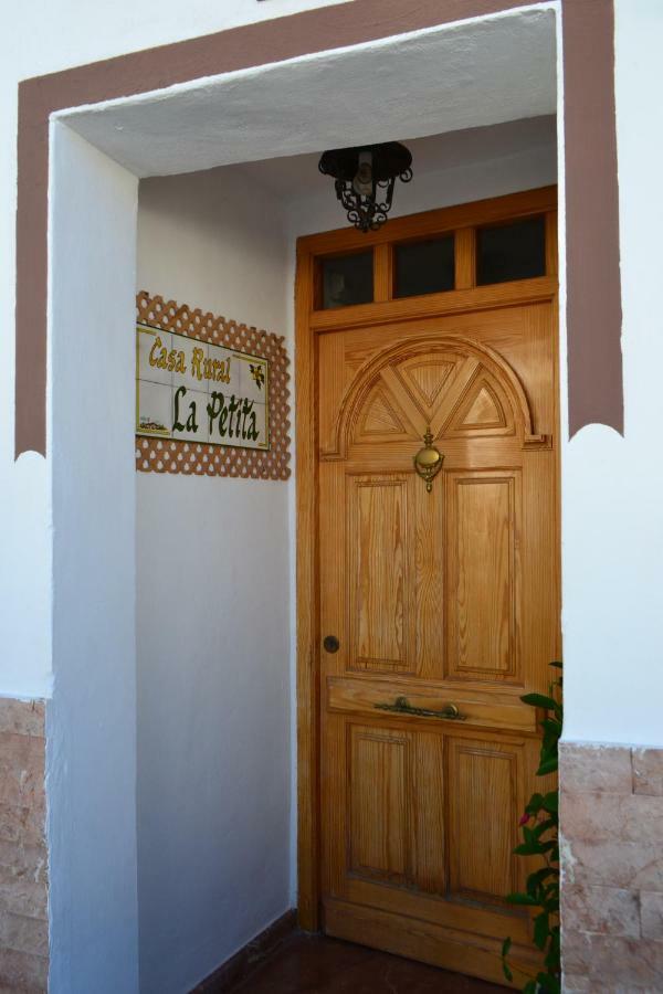 Casa Rural La Petita Tibi Экстерьер фото